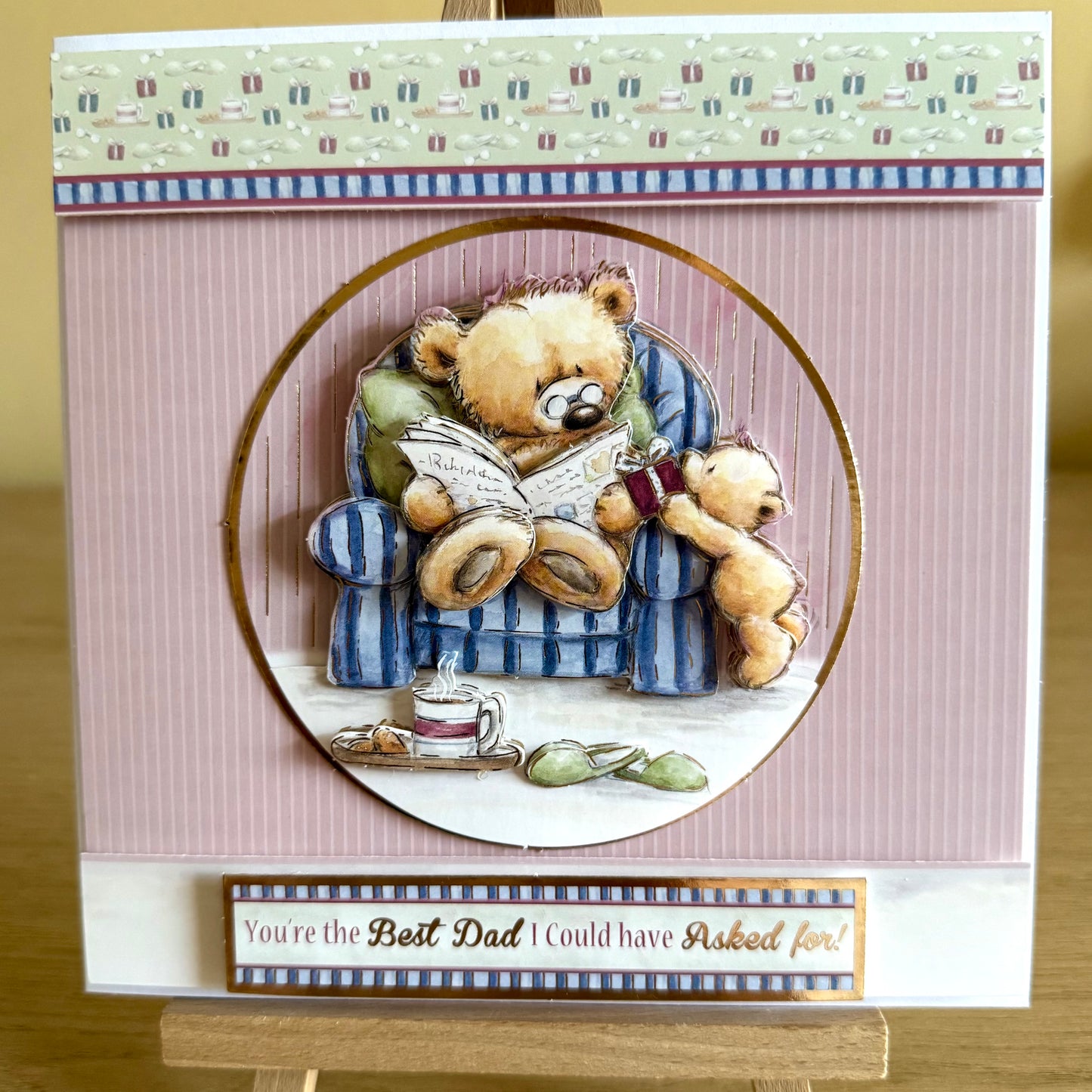Handmade Decoupage ‘Best Dad’ Card: